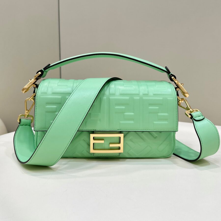 Baguette 27cm Green Lambskin Gold Hardware | Studio Nafay