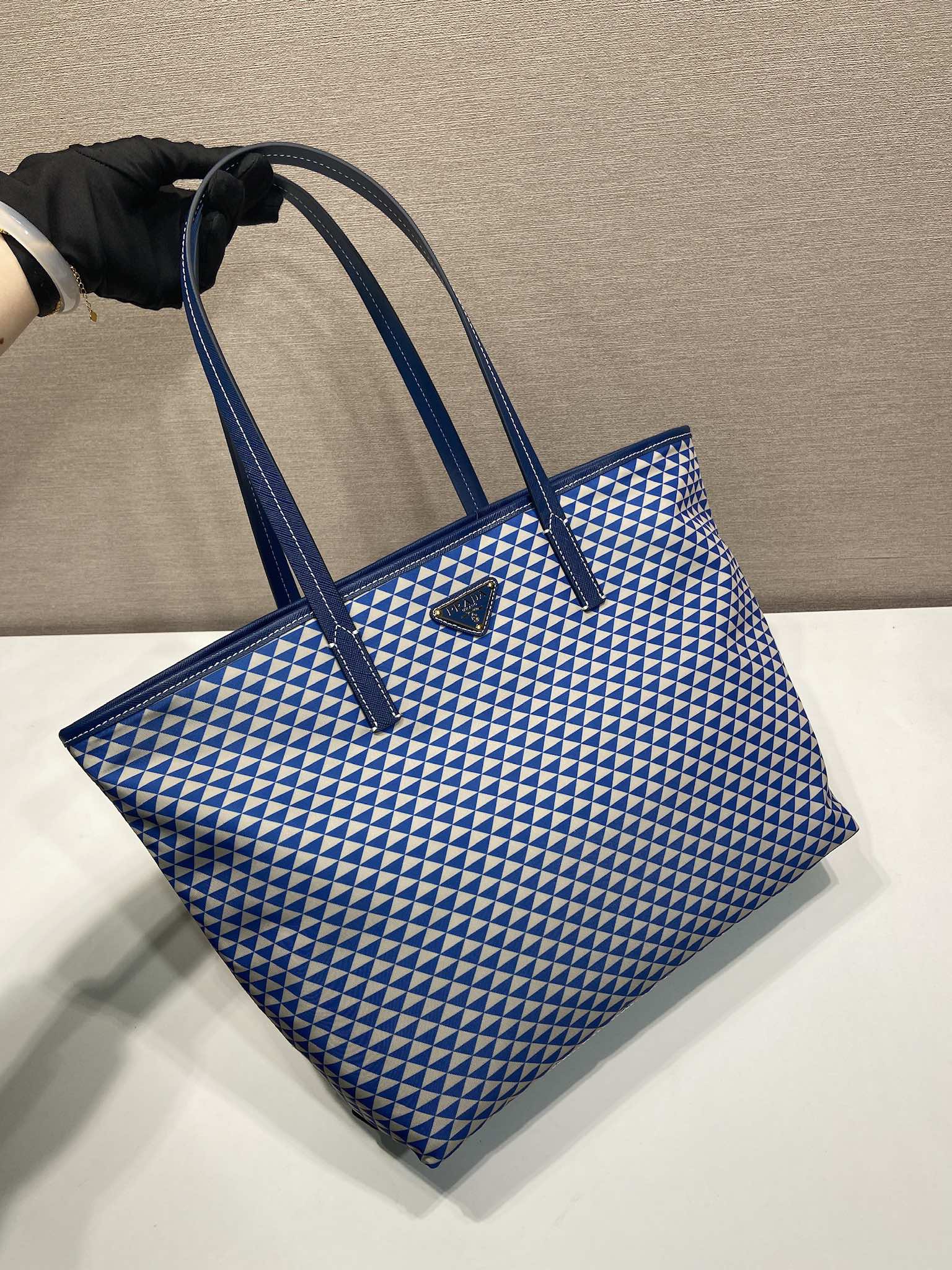TOTE BAG 33 IN BLUE MIX White Triangle Pattern Embroidered Fabric