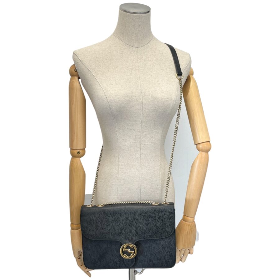 Designer handbag black – front view