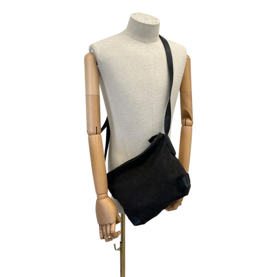 Designer handbag black – front view