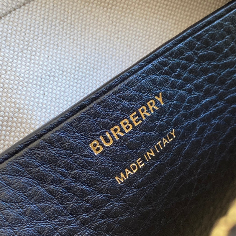 Burberry Bags - BG Bags - 429 | Studio Nafay
